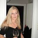 Fuck me hard on my live sex cam - Dionne from Sherbrooke